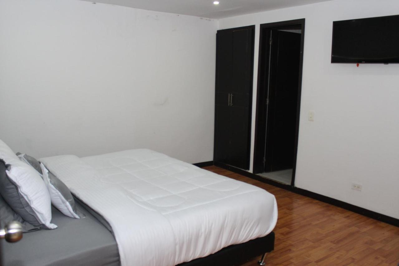 Hotel Dorado Plaza Bogotá Exteriör bild