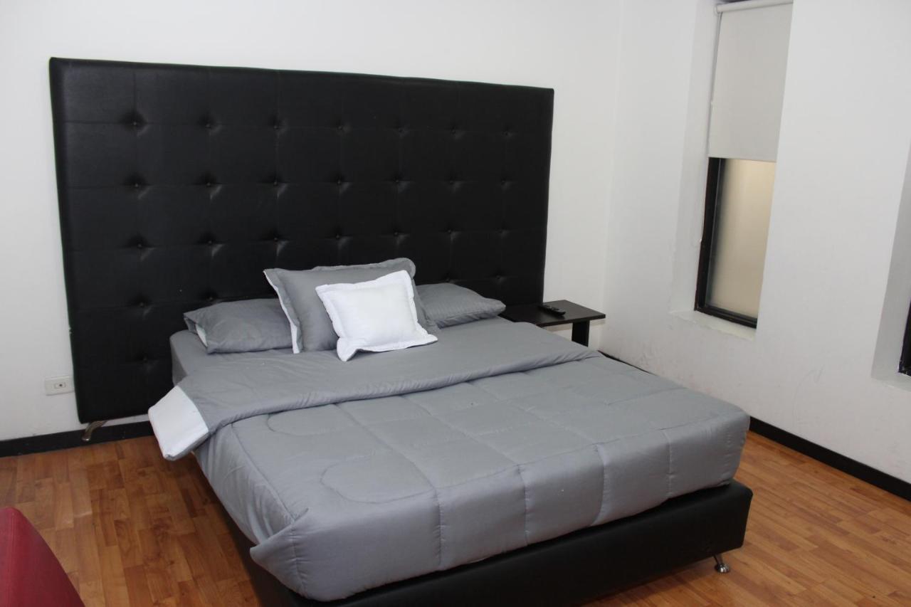 Hotel Dorado Plaza Bogotá Exteriör bild